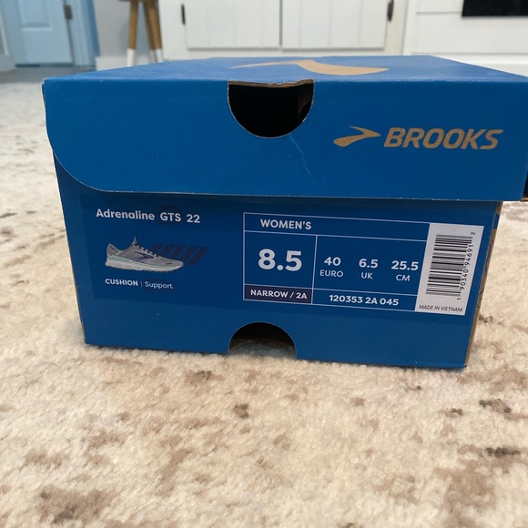 Brooks Adrenaline Gts 22 ( NARROW) - Picture 2 of 10